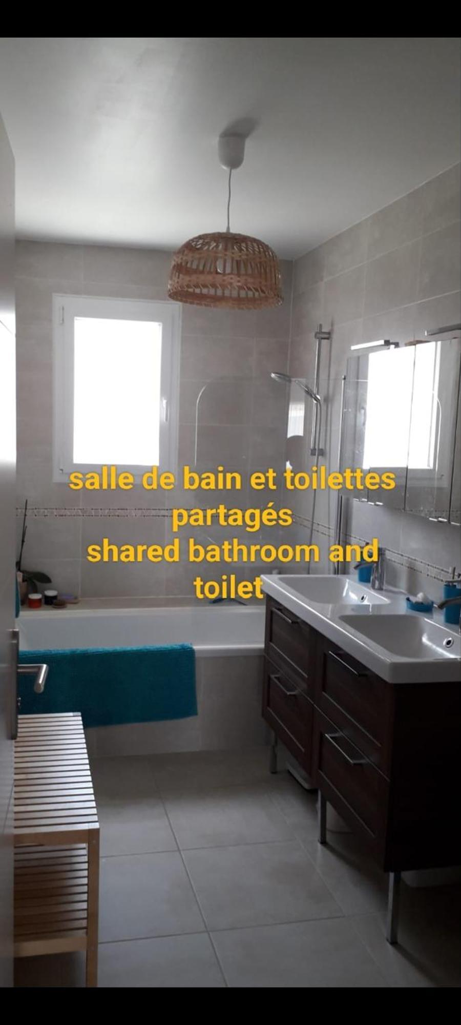 Ferienwohnung Chez Valerie Vergèze Exterior foto